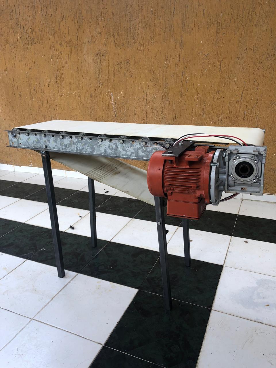 Sistema de clasificación automatico de frutas por su nivel de madurez